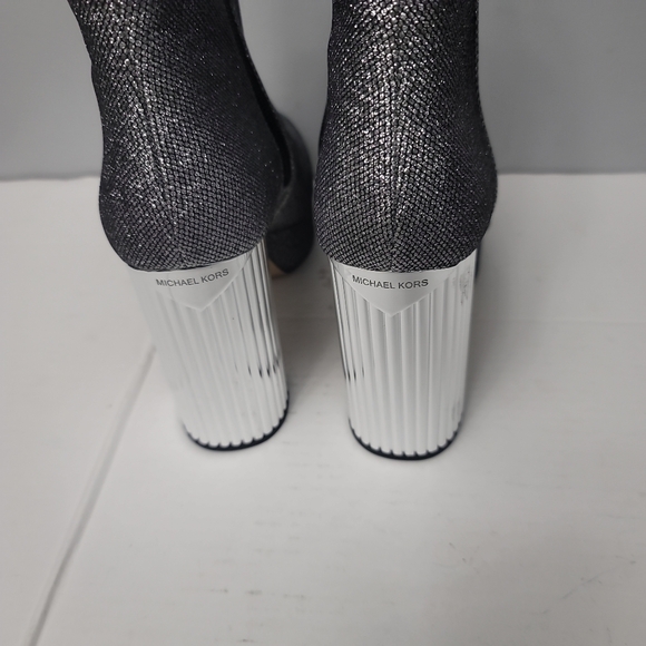 MICHAEL Michael Kors Porter Platform Booties - Picture 5 of 12